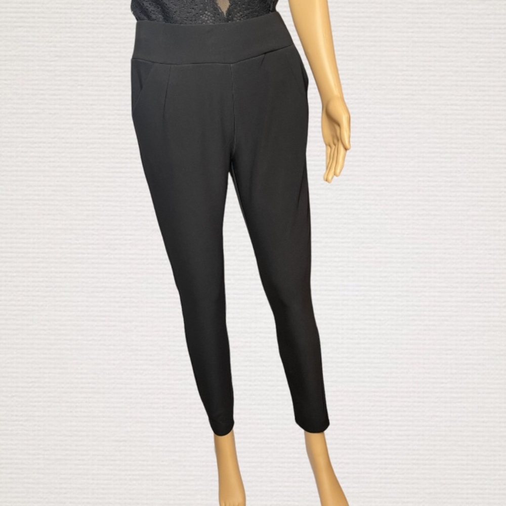 Women’s Vizio Collection Black Stretch Skinny Pants. Size:L